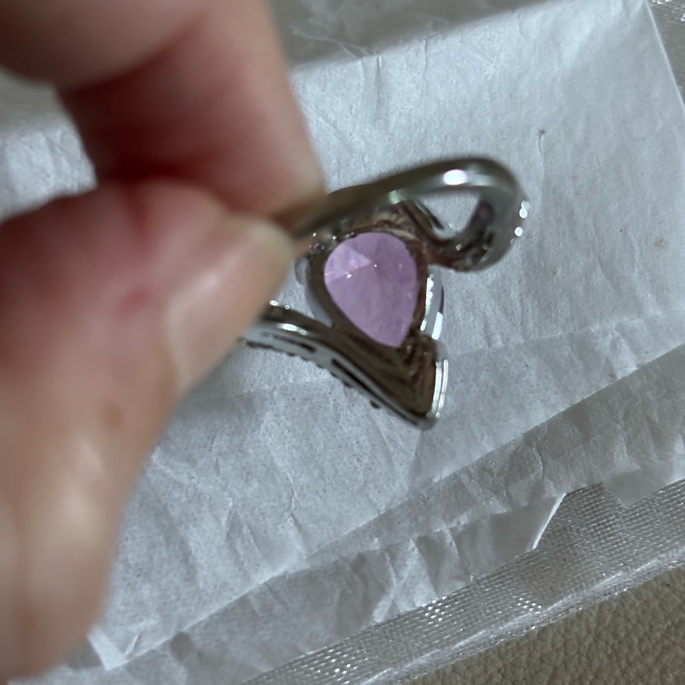 Gorgeous Large Pink and Silver Cocktail Ring - Picture 4 of 5